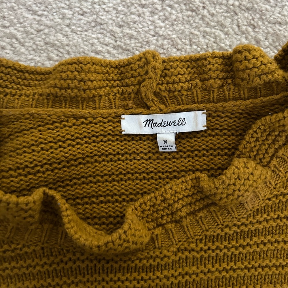 Madewell sweater size medium. Barely worn